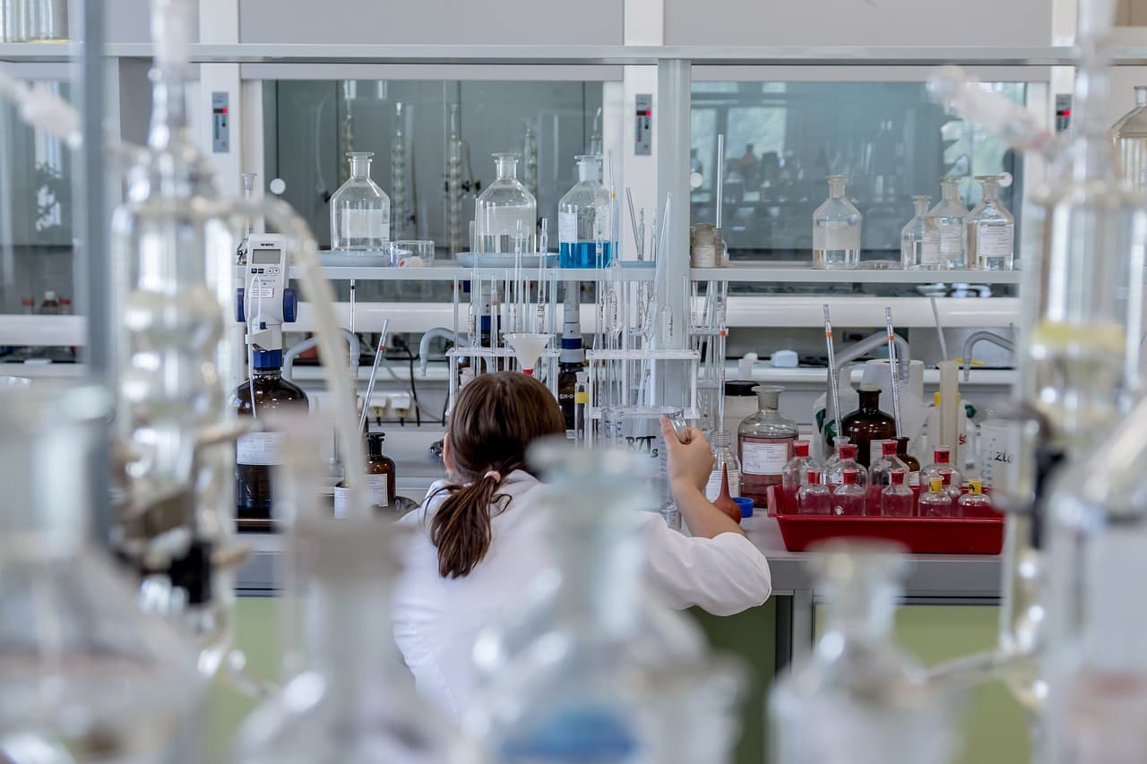 Laboratory equipment